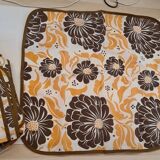Vintage tablecloth and napkins