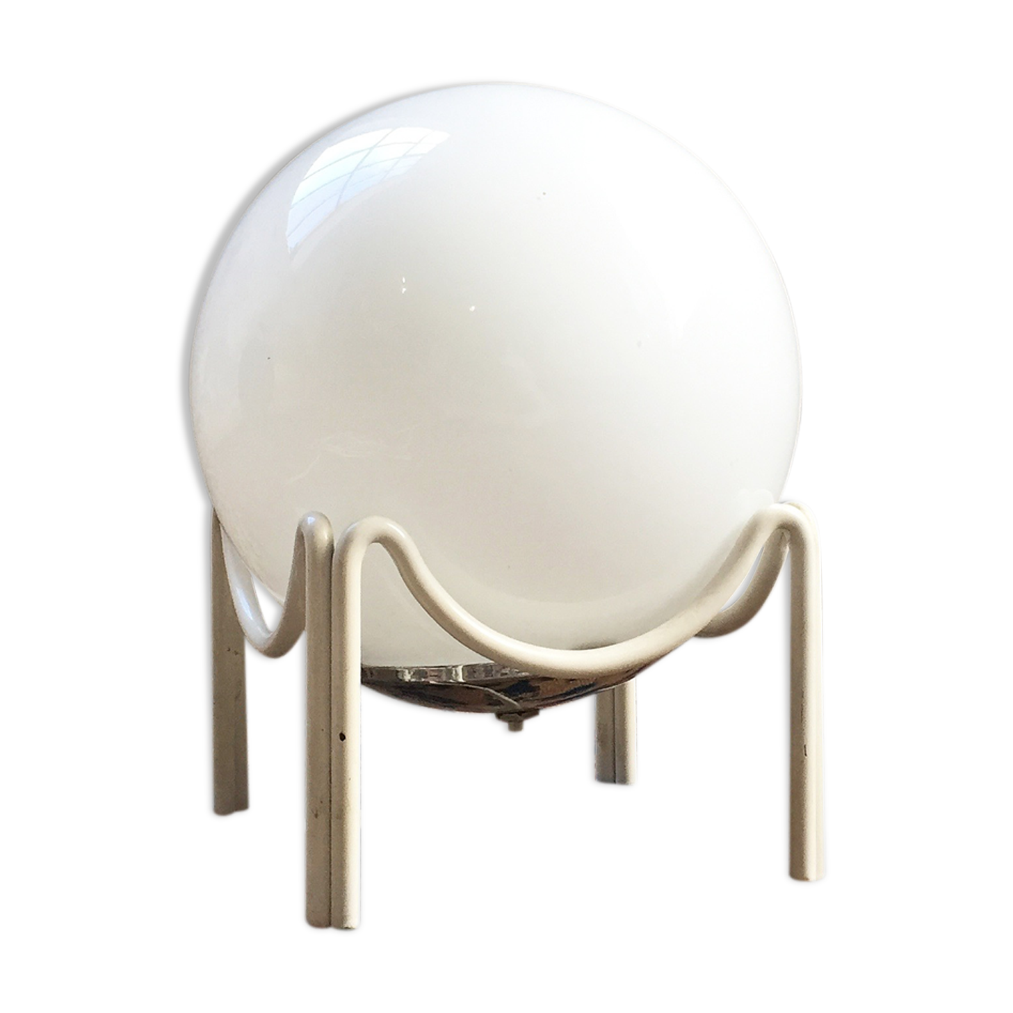 Lamp ball vintage tripod support