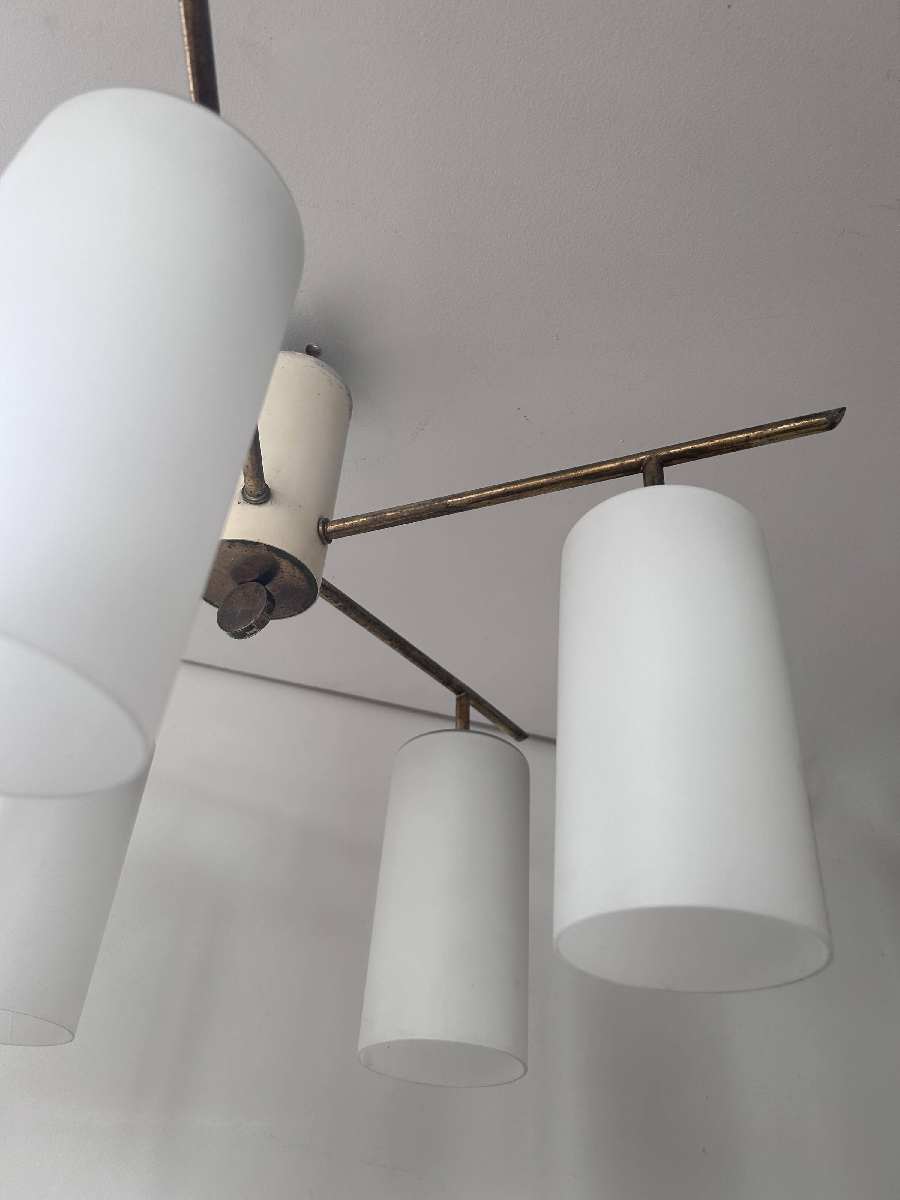 Vintage Italian ceiling light, brass and opaline, 1950