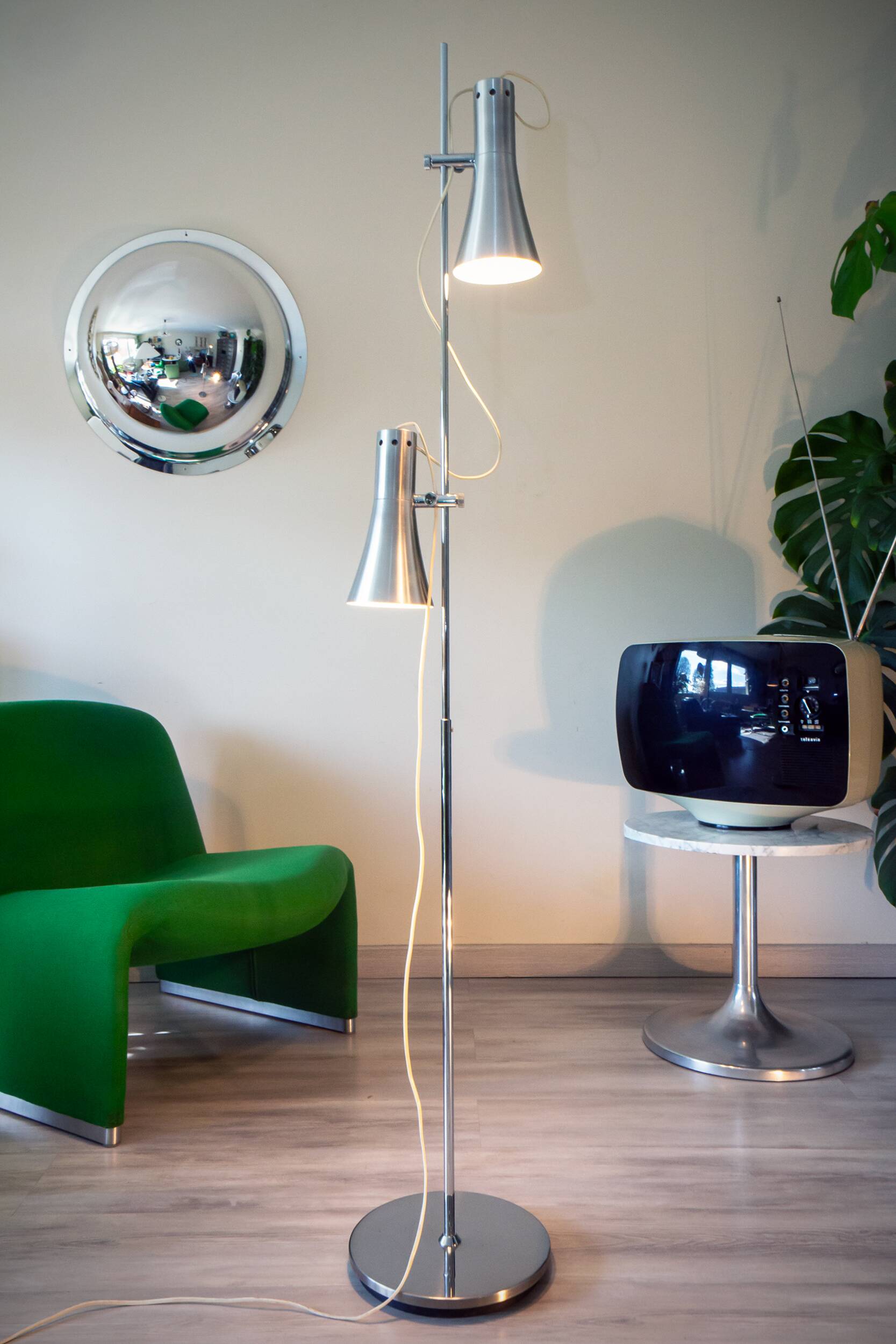 Lampadaire 70's, Italie, chrome et aluminium