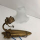 Applique ancienne en bronze et verre opalescent