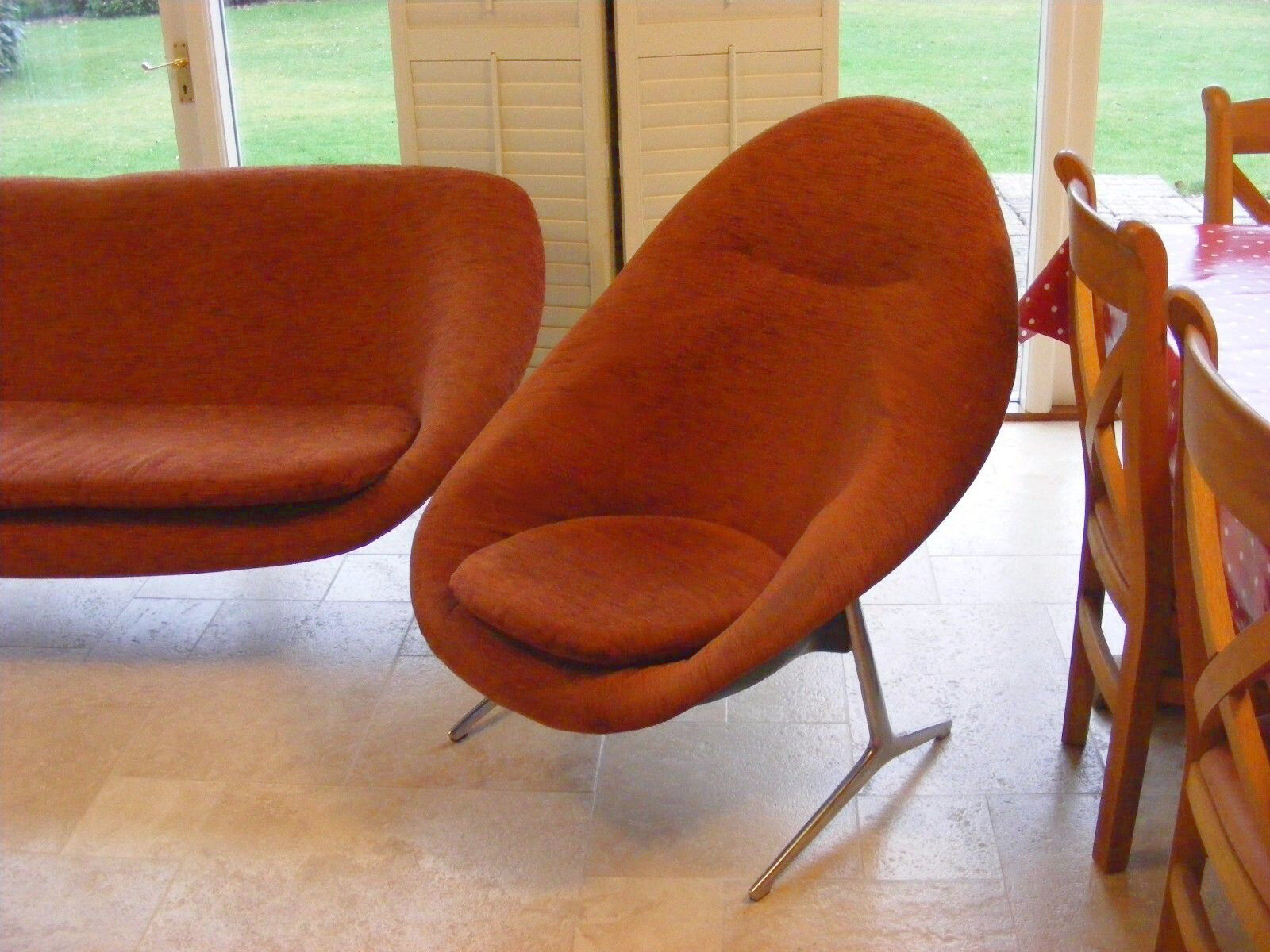 Couch Egg of Walter S. Chenery for Lurashell