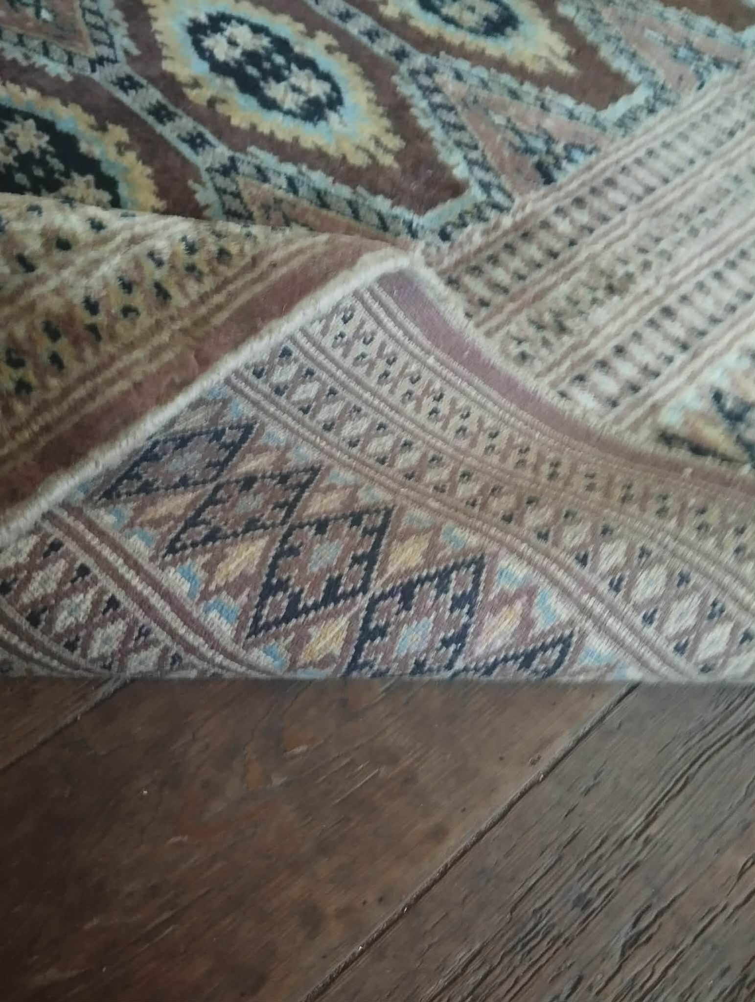 Tapis Pakistanais Boukhara fait main 230x161cm
