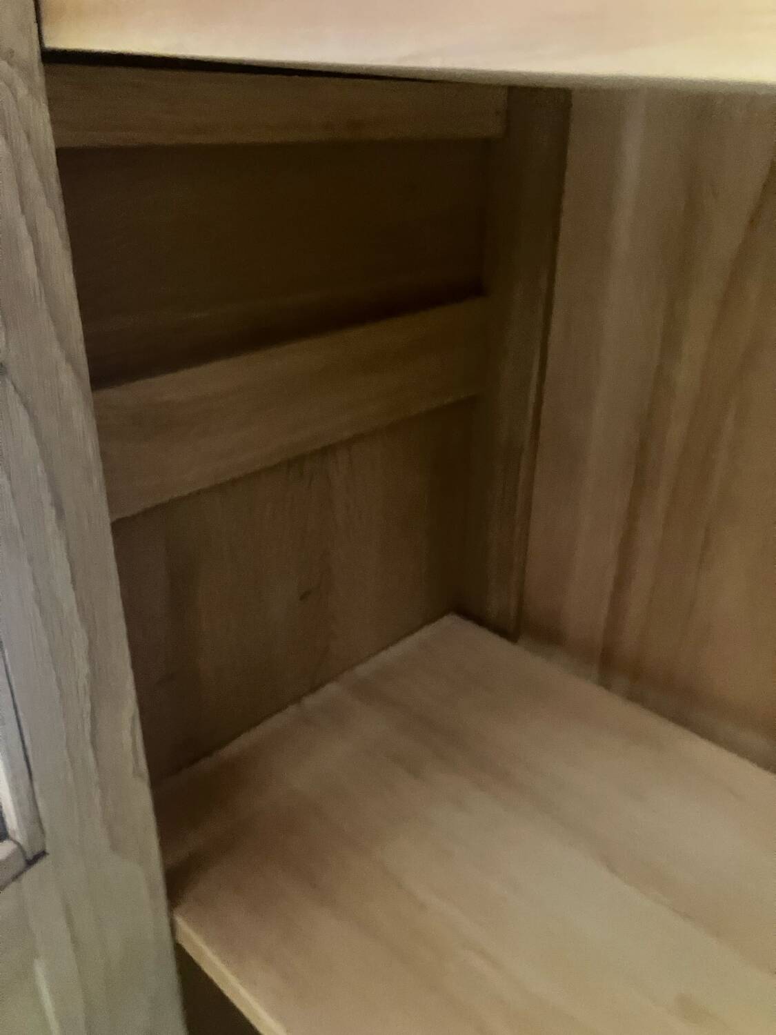 Glass-fronted dresser