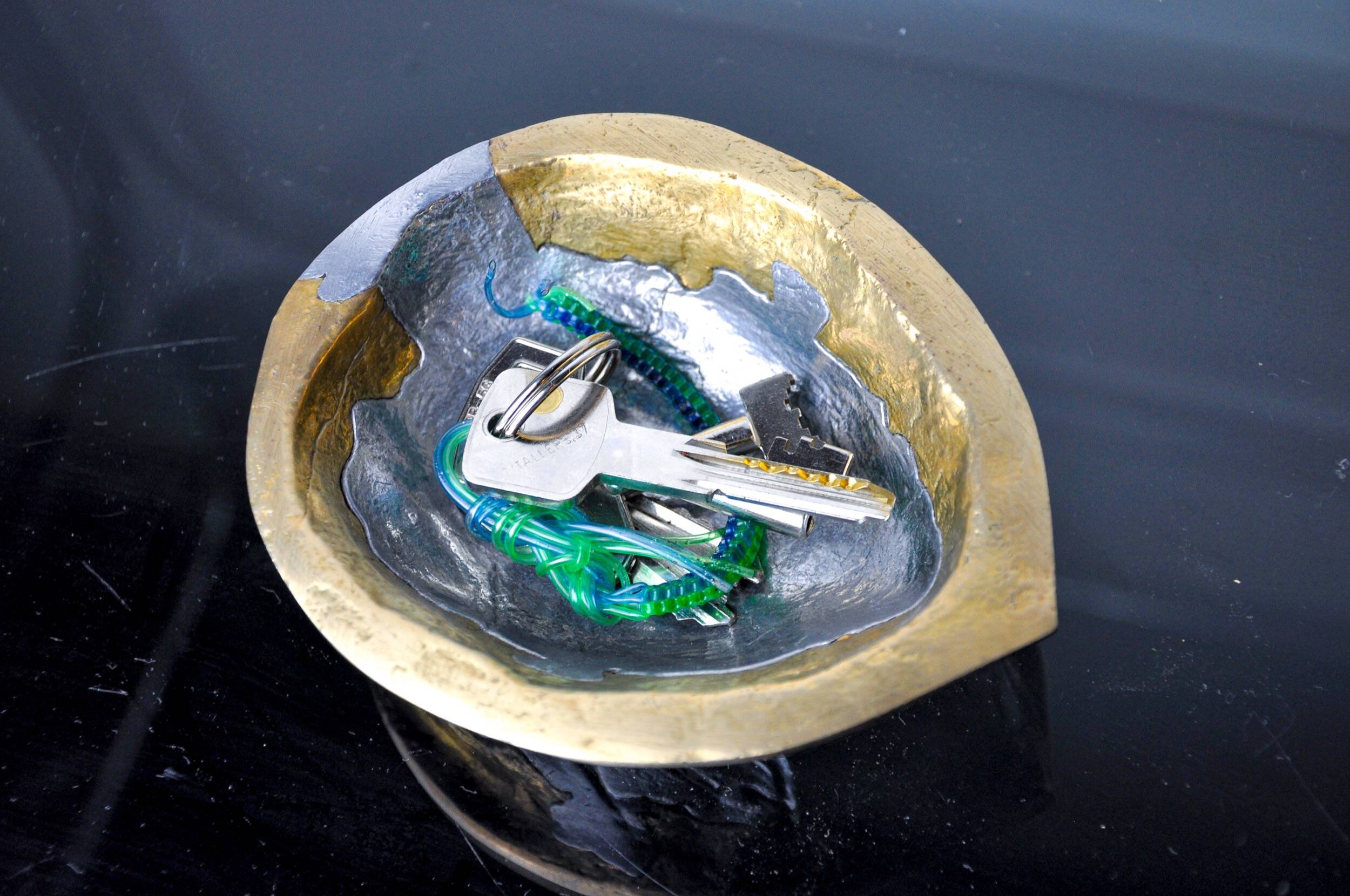 Brutalist empty pocket "walnuts" by Arte3, Spain, 1980