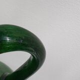 Service with green orangeade