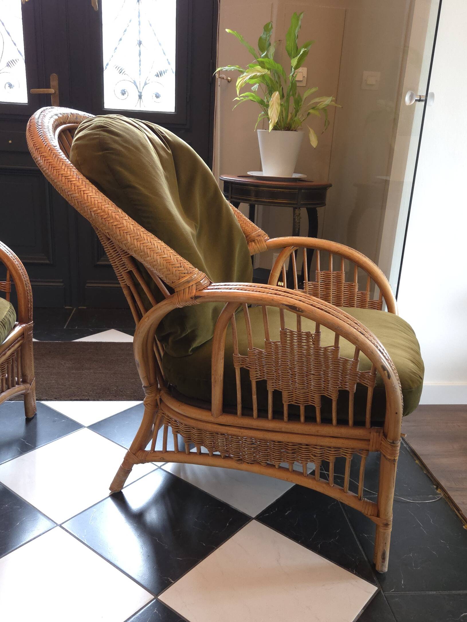 Paire de fauteuils en rotin, osier et bambou tressé, 1970