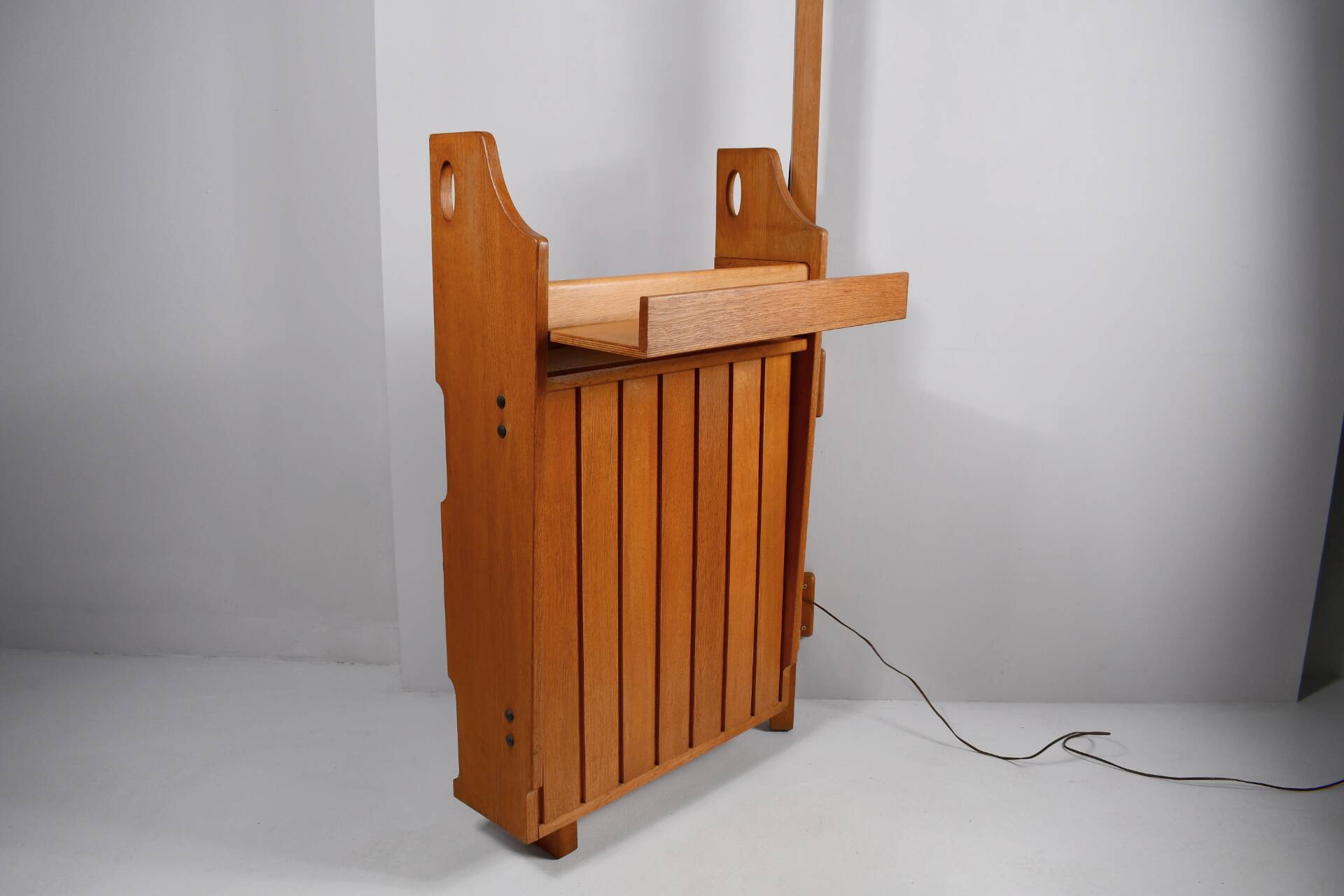 Guillerme et Chambron bar with standing lamp by Votre Maison.