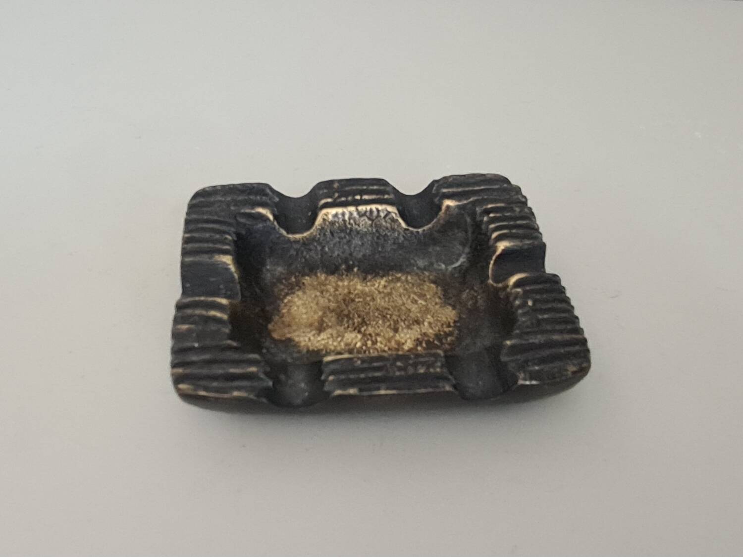 Brutalist bronze ashtray or pocket tray / 70s / vintage / artisanal work / Mid-Century / France / 20th century