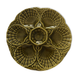 Set of 5 oyster plates