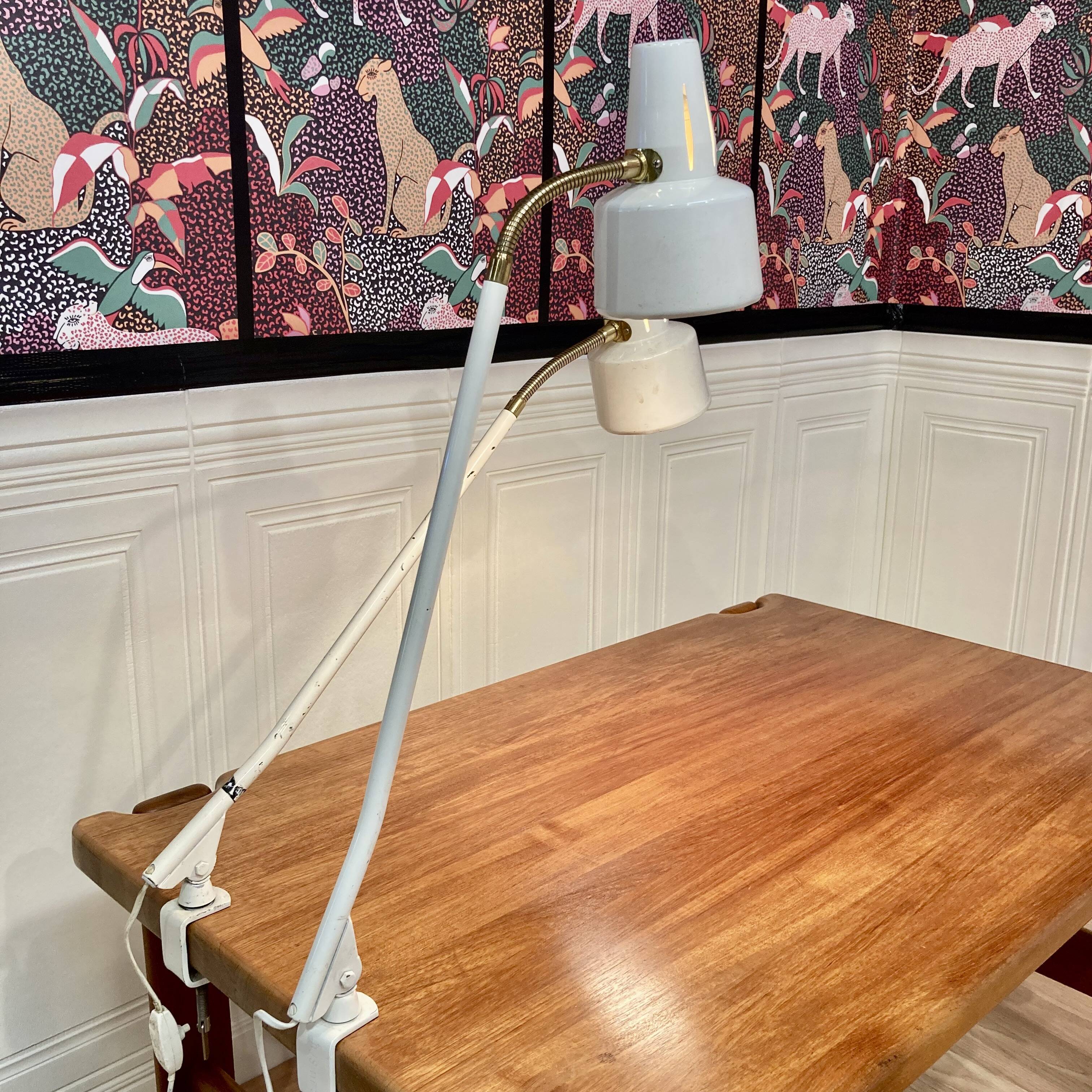 PAIRE DE GRANDES LAMPES MODULABLES "DESIGN INDUSTRIEL 1950".