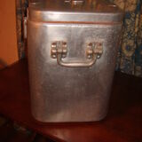 Ancienne caisse tournus en inox