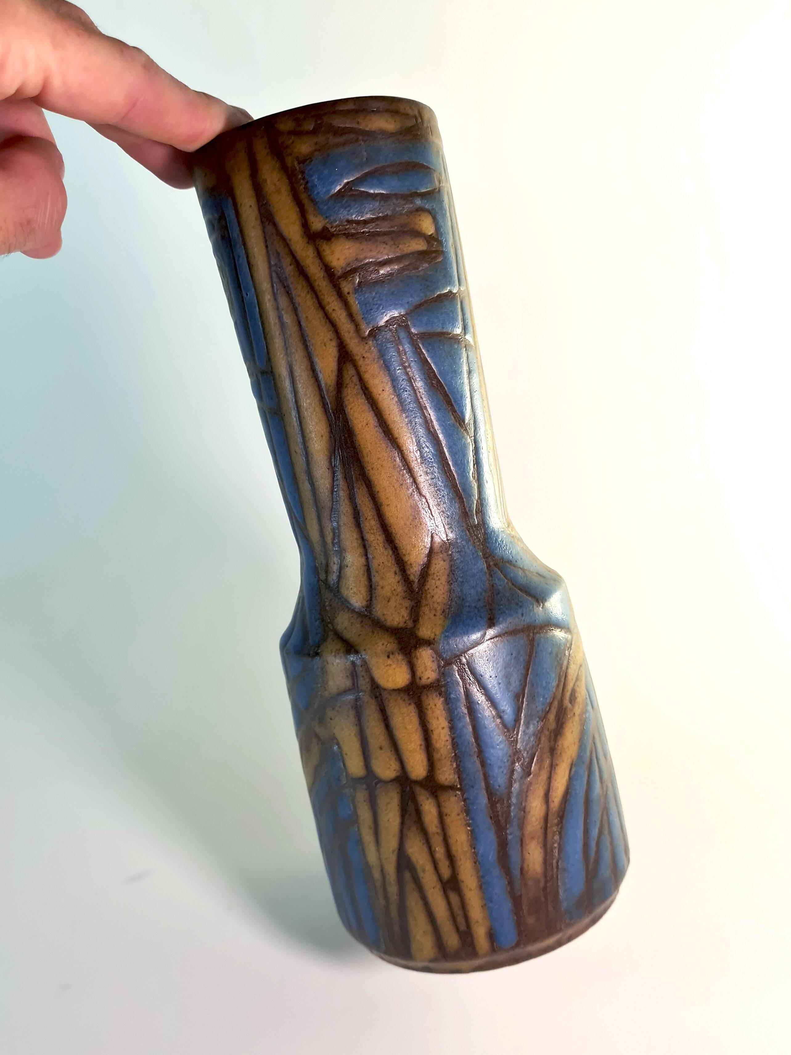 Cor Unum abstract vase by Jan Schuurkes – Mid-century Dutch design