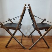 Paire de chaises pliantes safari  en cuir 1970-80