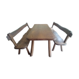 Table and benches in solid oak
