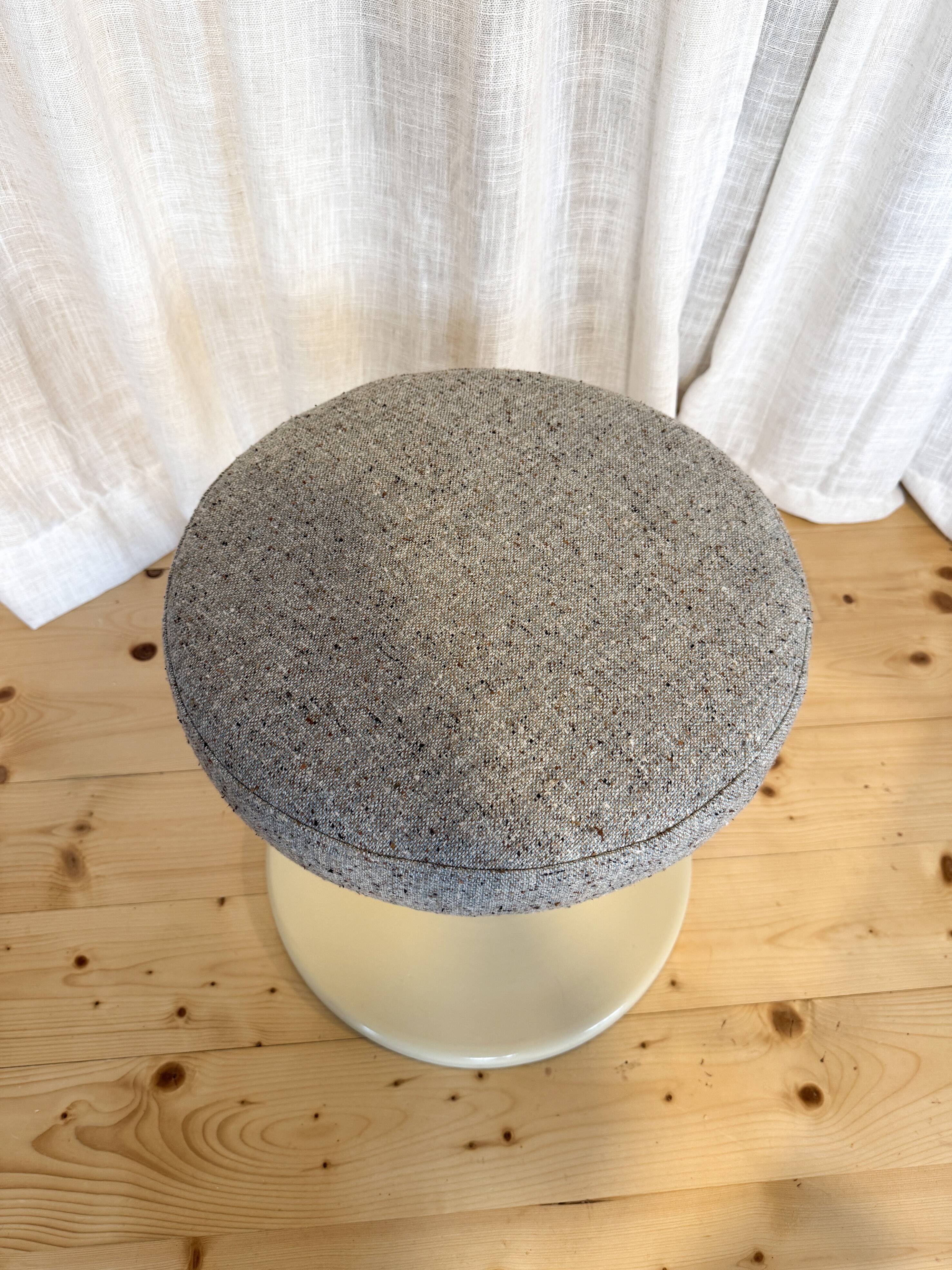 Tabouret tulipe vintage 70’s