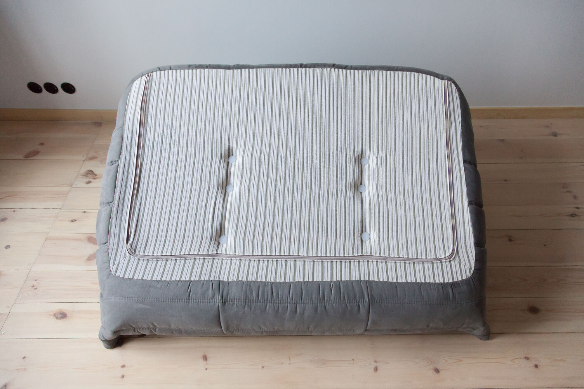 Togo sofa model designed by Michel Ducaroy 1973