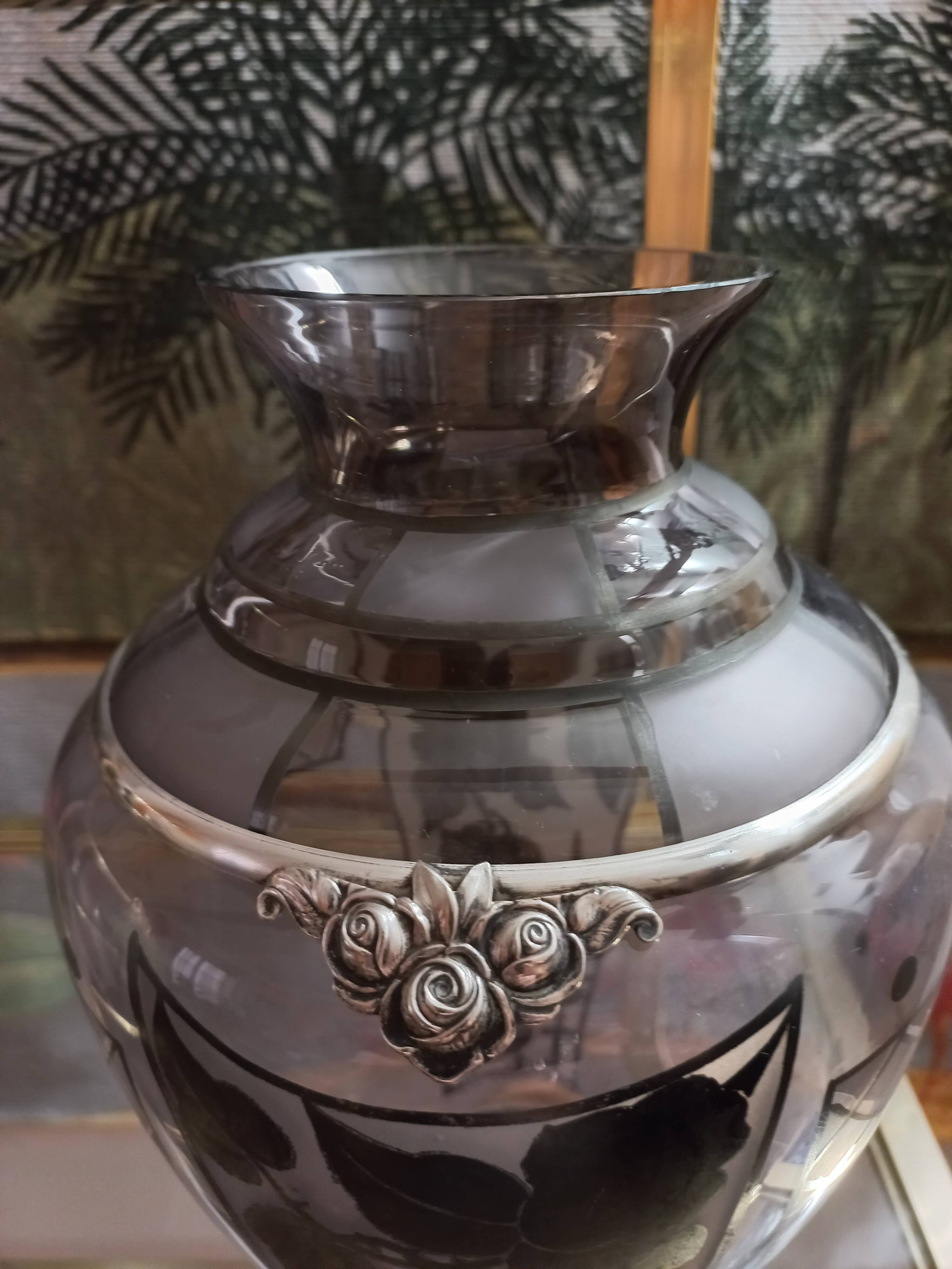 Art Deco vase in glass and silver metal