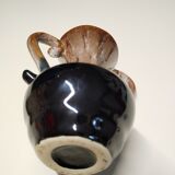 Vintage vase with double handle