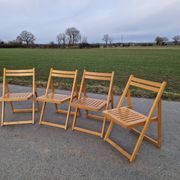 Set of 4 Folding Chairs in Wood and Plywood