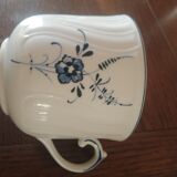 2 lunch cups with Vieux Luxembourg porcelain undercut