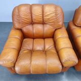Pair of modern Italian armchairs from the mid-20th century, cognac leather, 1970.