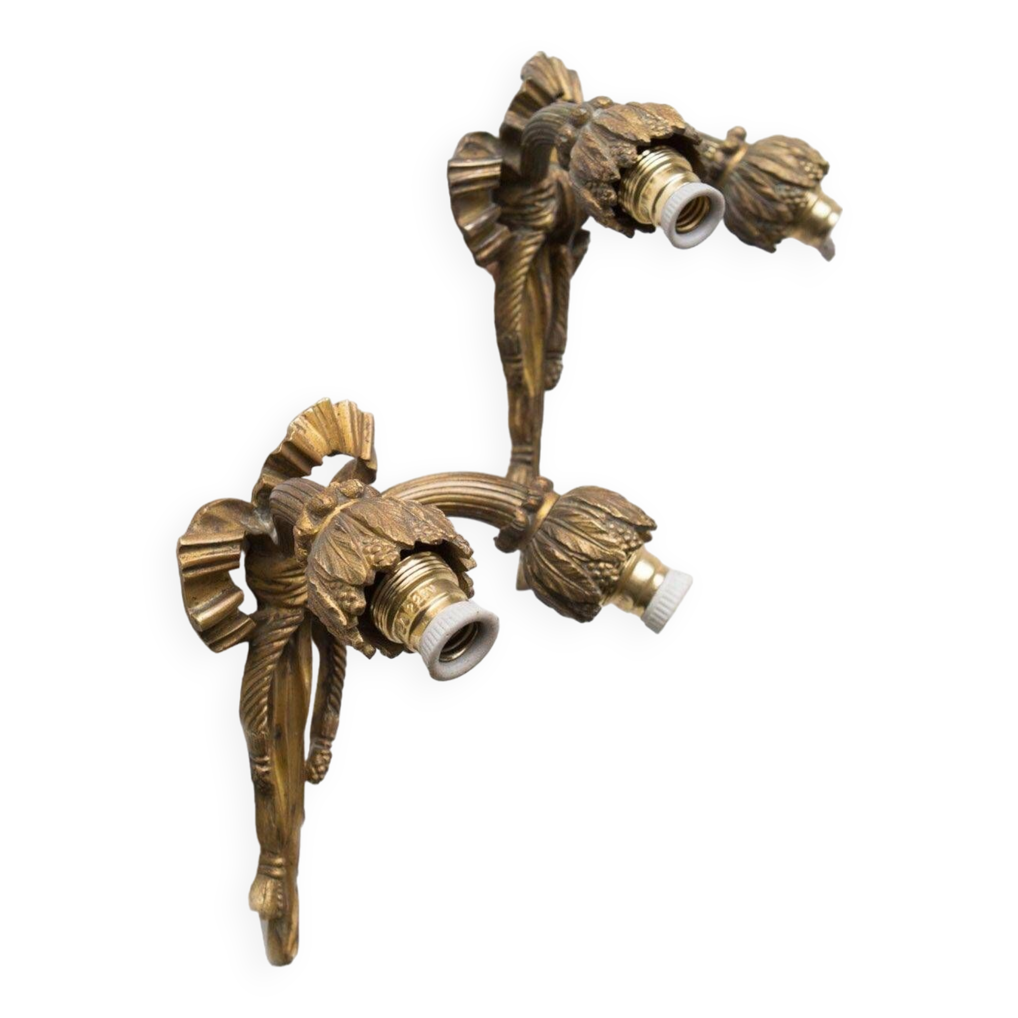 Pair of old French bronze wall lights from the beginning of the 20th century.