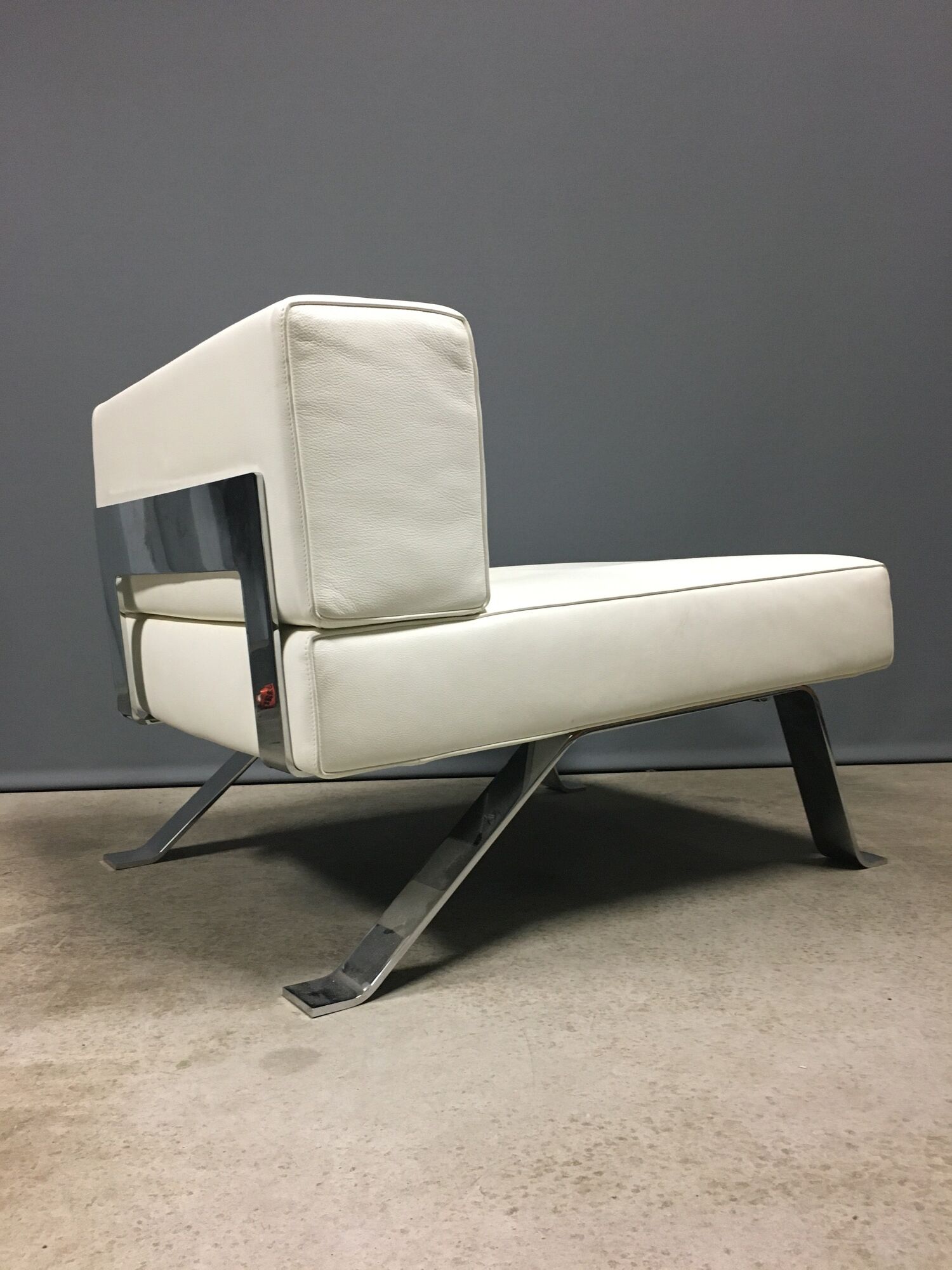 Charlotte Perriand 512 Ombra lounge chair for Cassina