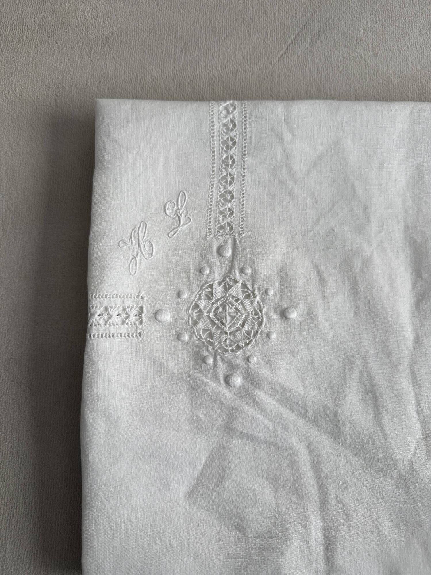 Large antique linen and cotton tablecloth 230x154.
