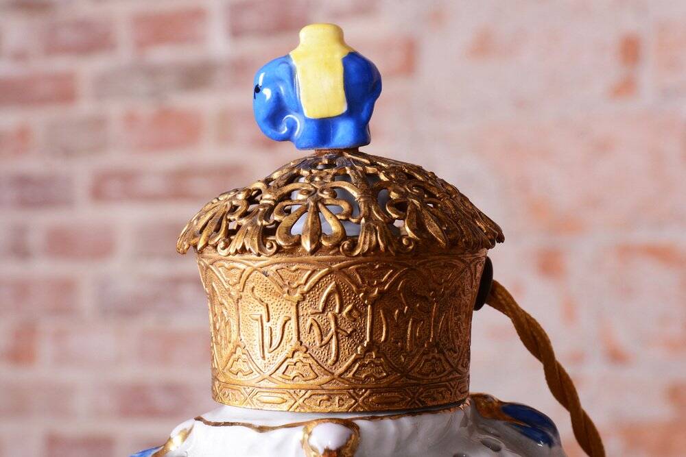 Asian Table Lamp in Brass and Porcelain, India, 1970s