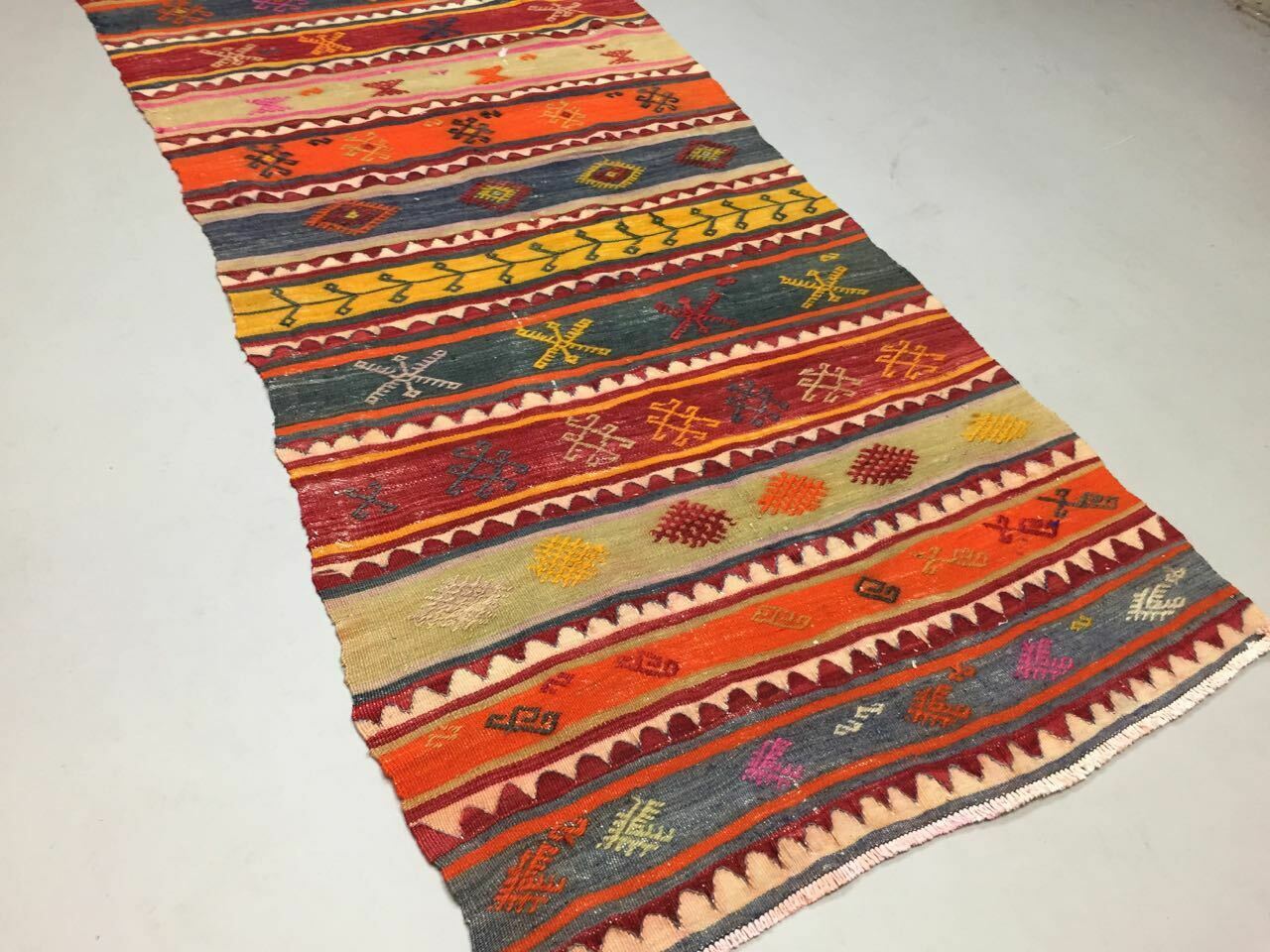 Turkish kilim runner 202x90 cm