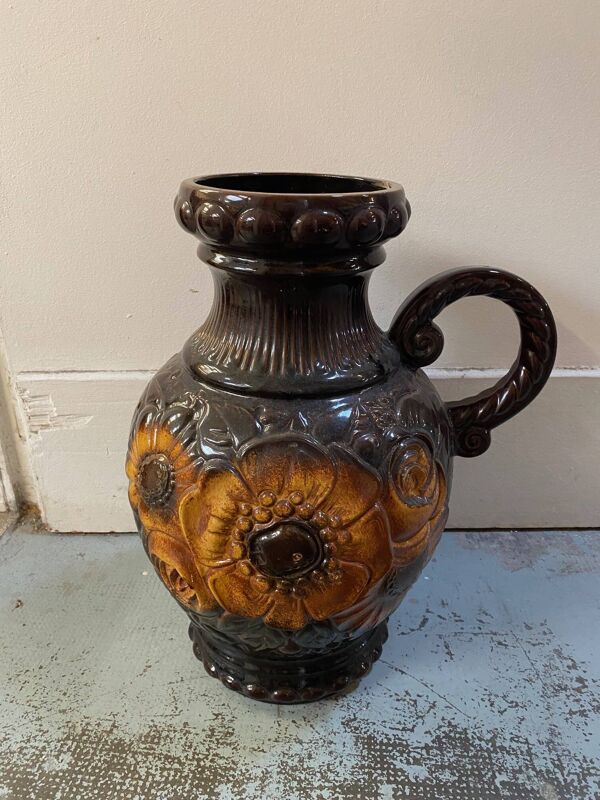 Potiche en ceramique allemande scheuerich decor fleurs annees 70