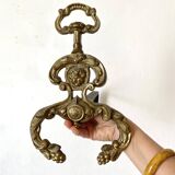 Paire de chenets en laiton , tête de lion