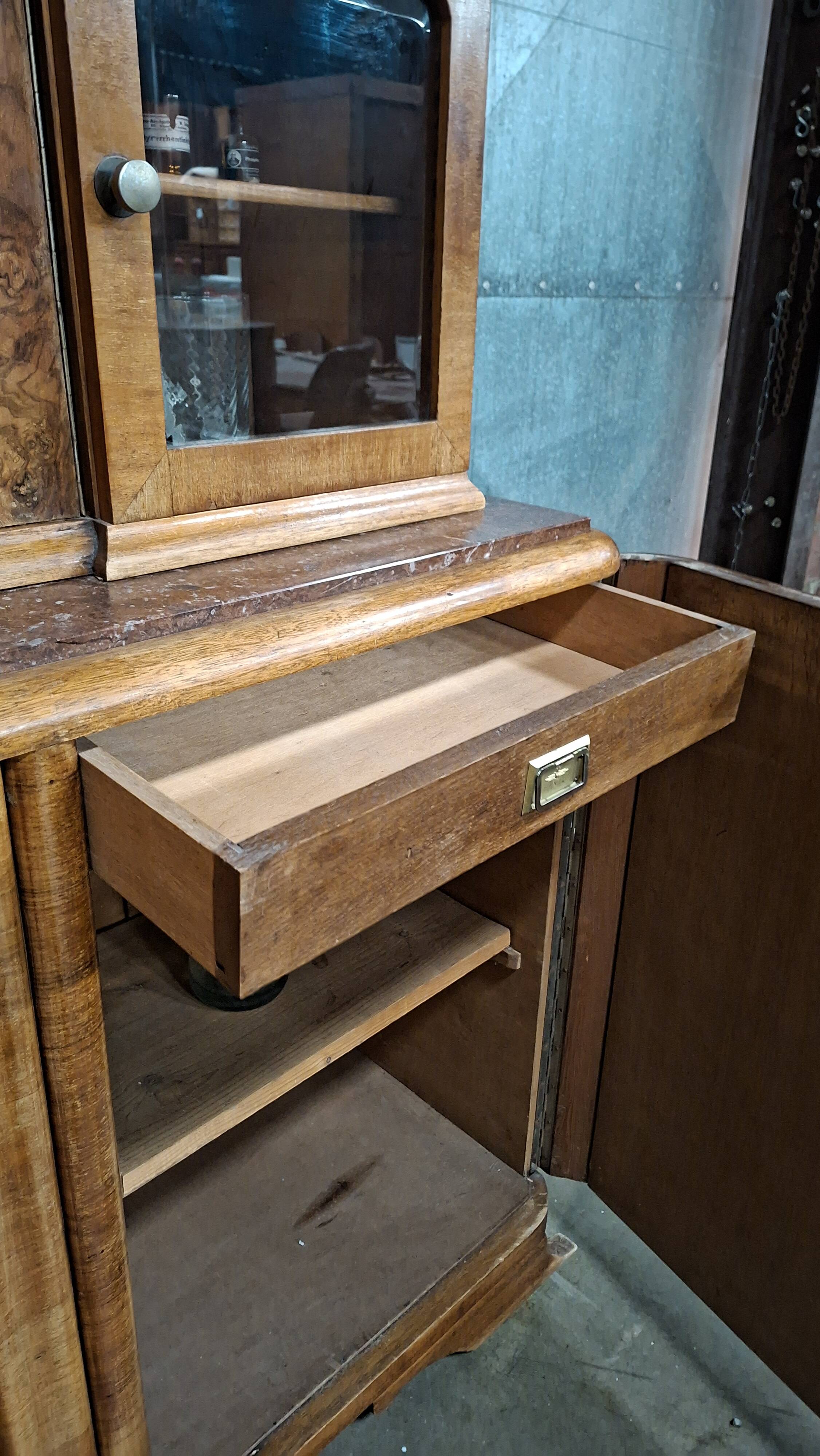 Art Deco bar cabinet / cocktail cabinet / vintage sideboard