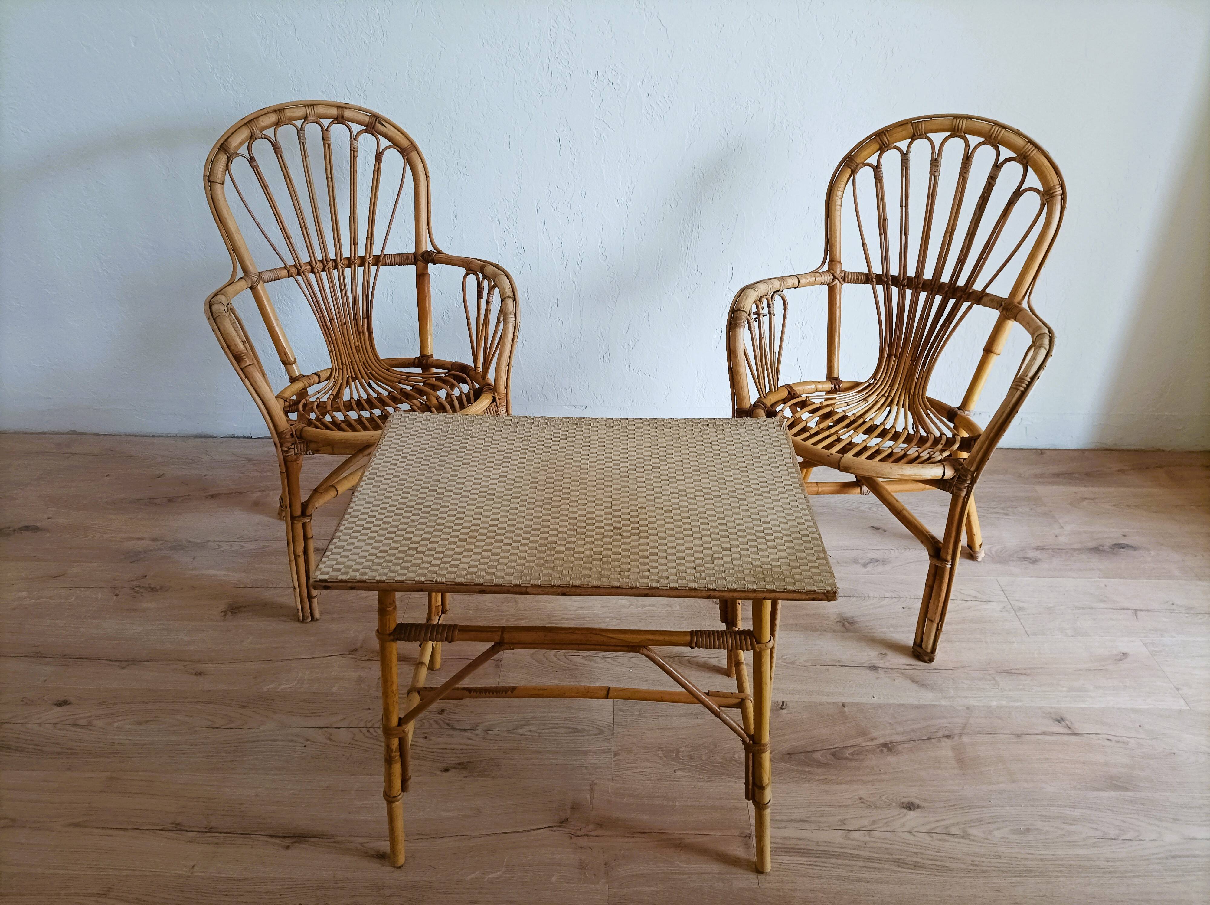Rattan armchairs and table