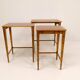 Tables gigognes Art déco en acajou et bouleau teinté, NK Suède, années 1940