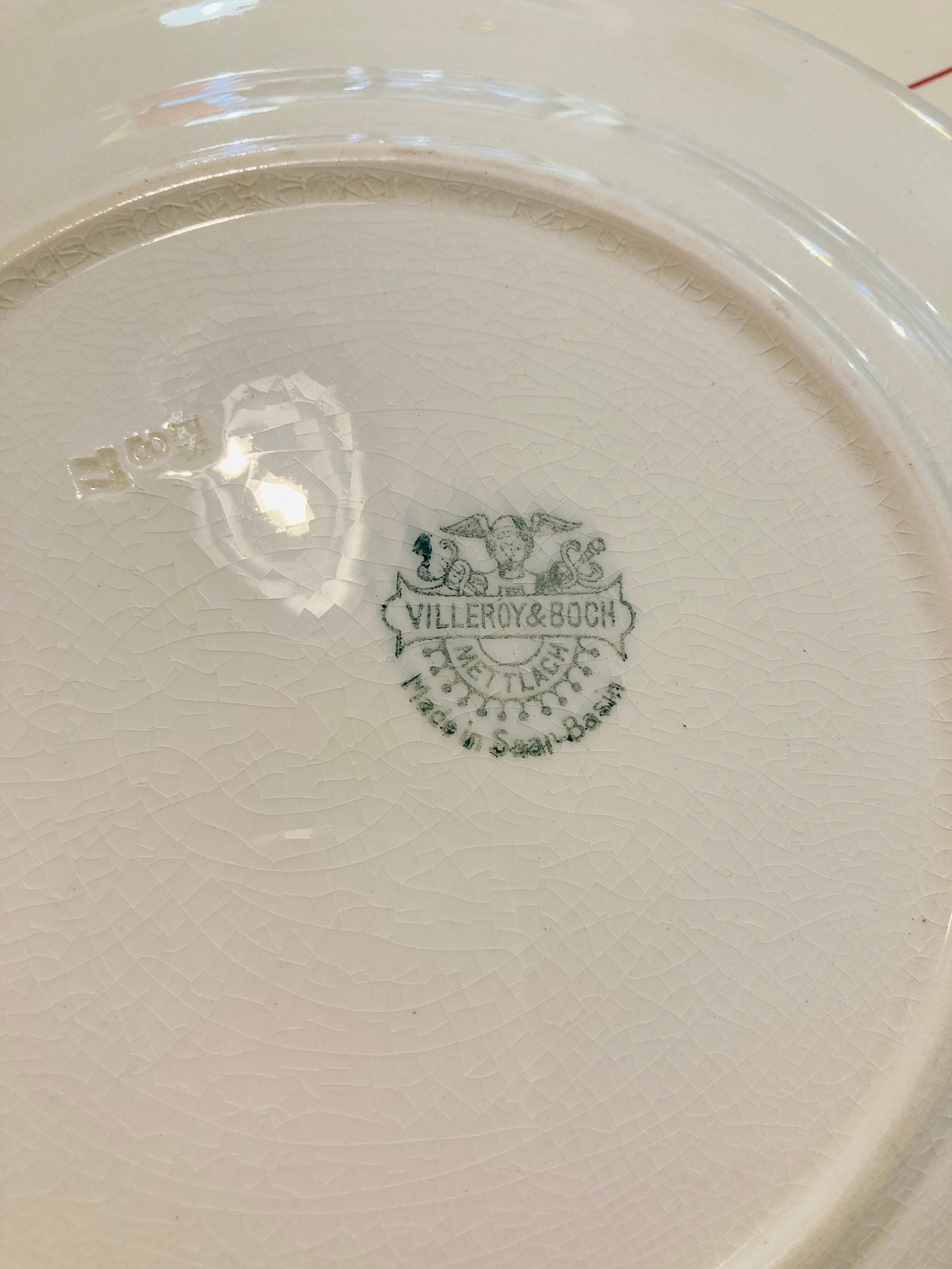 X5 large octagonal plates VILLEROY & BOCH burgundy & ecru - retro-cuisine-vintage