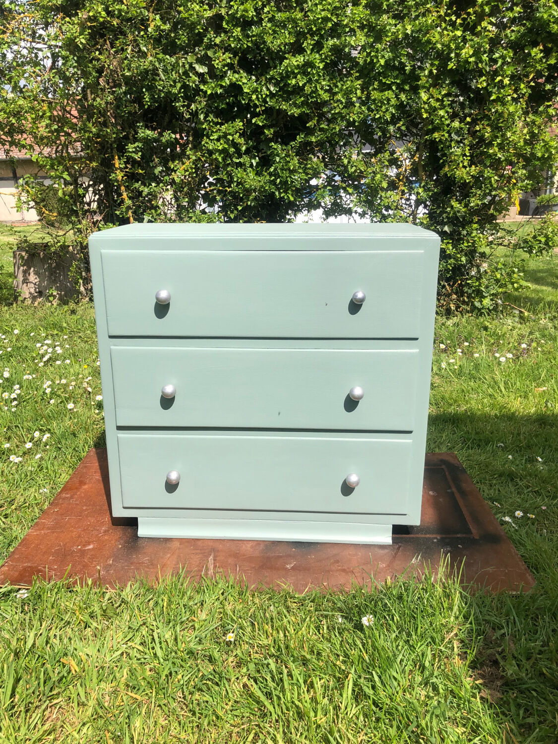 Vintage chest of drawers