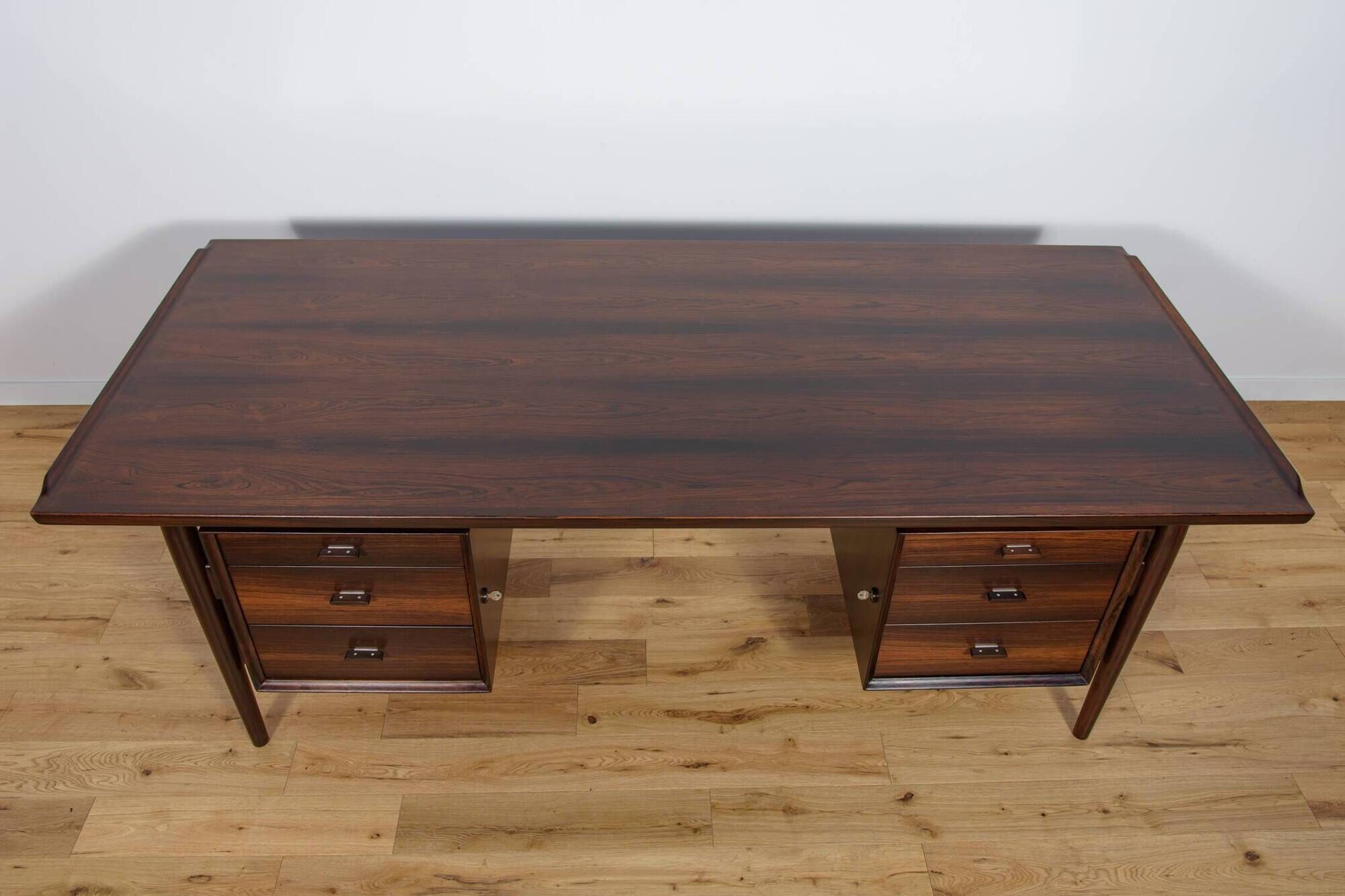 Mid-Century Rosewood Freestanding Desk Model 207 by Arne Vodder for Sibast,