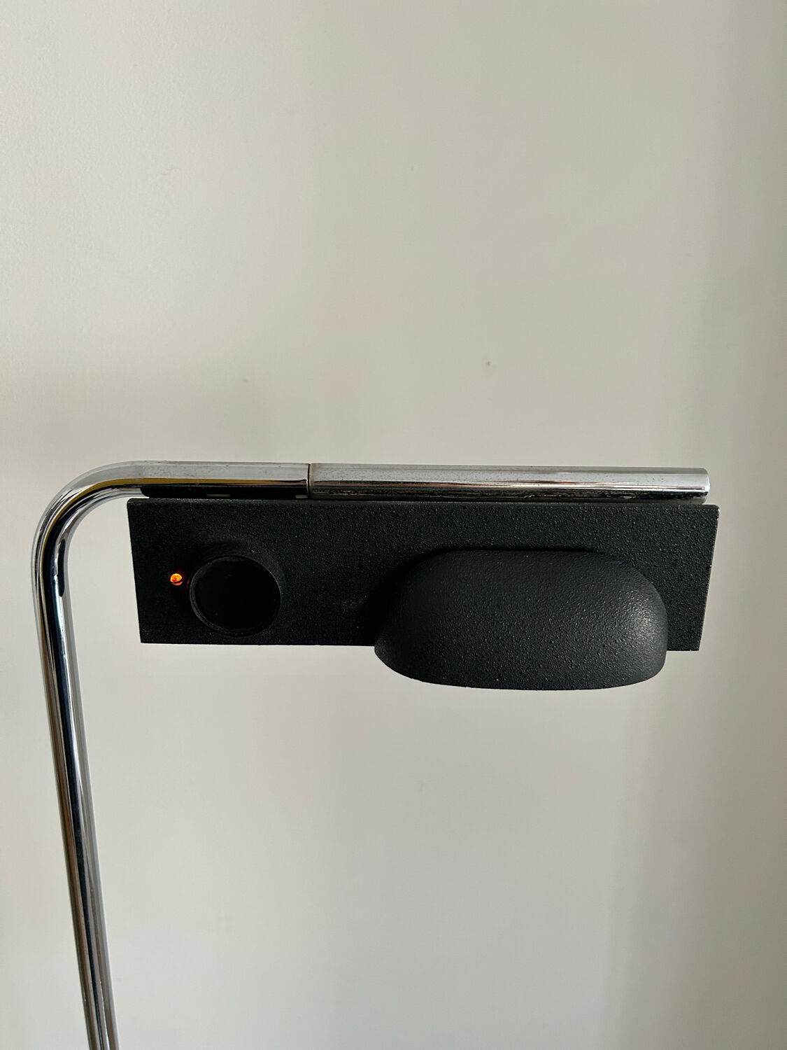 Vintage adjustable floor lamp, chrome and black, Gismondi for Artemide, Italy 1980