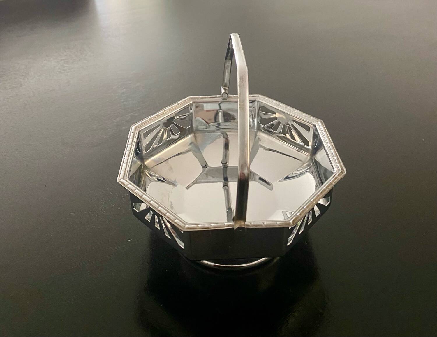 1 sugar bowl or art deco stainless steel bowl