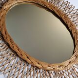 Miroir en rotin vintage de forme ovale