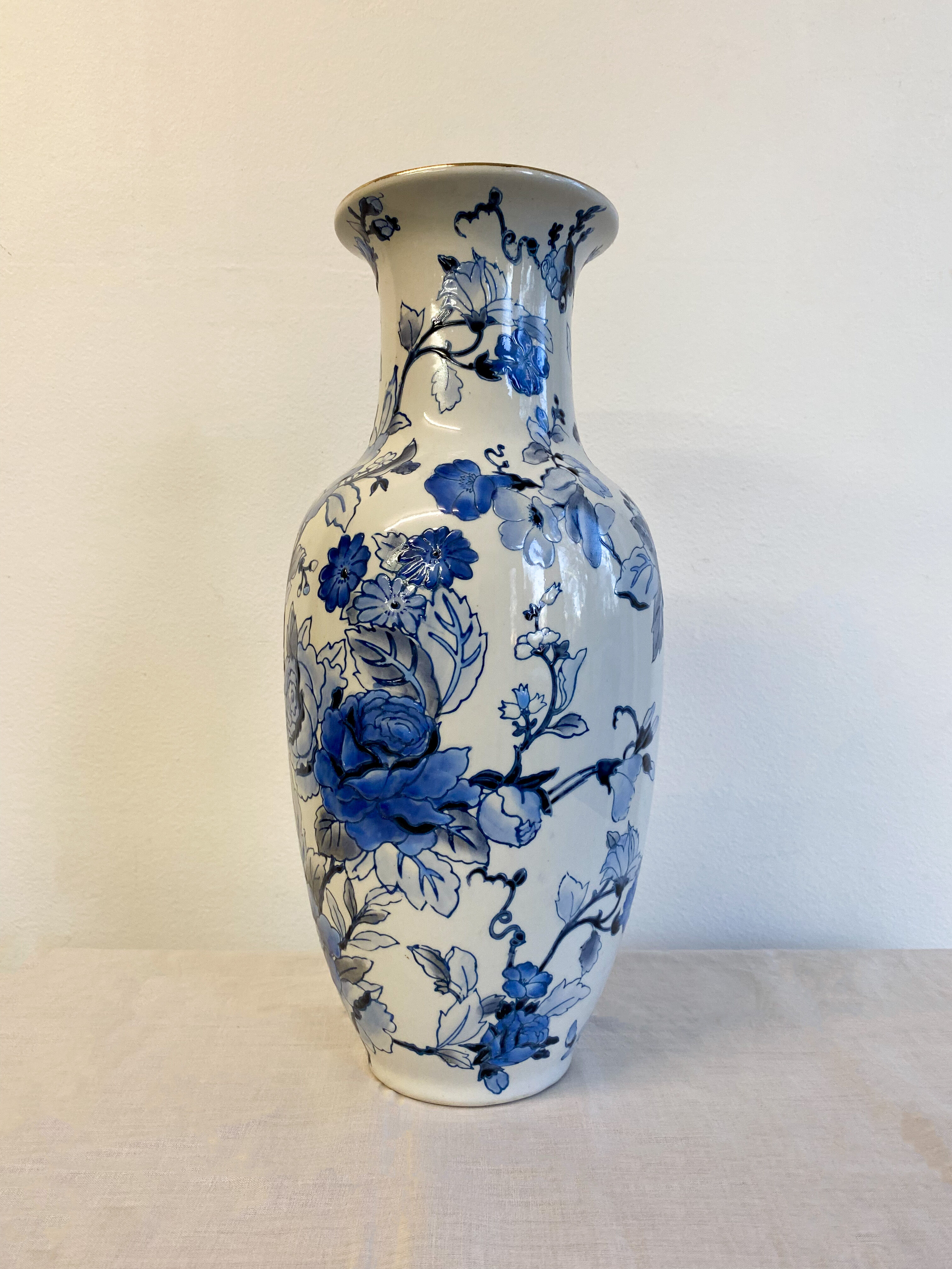 Chinese vase white and blue flower motifs