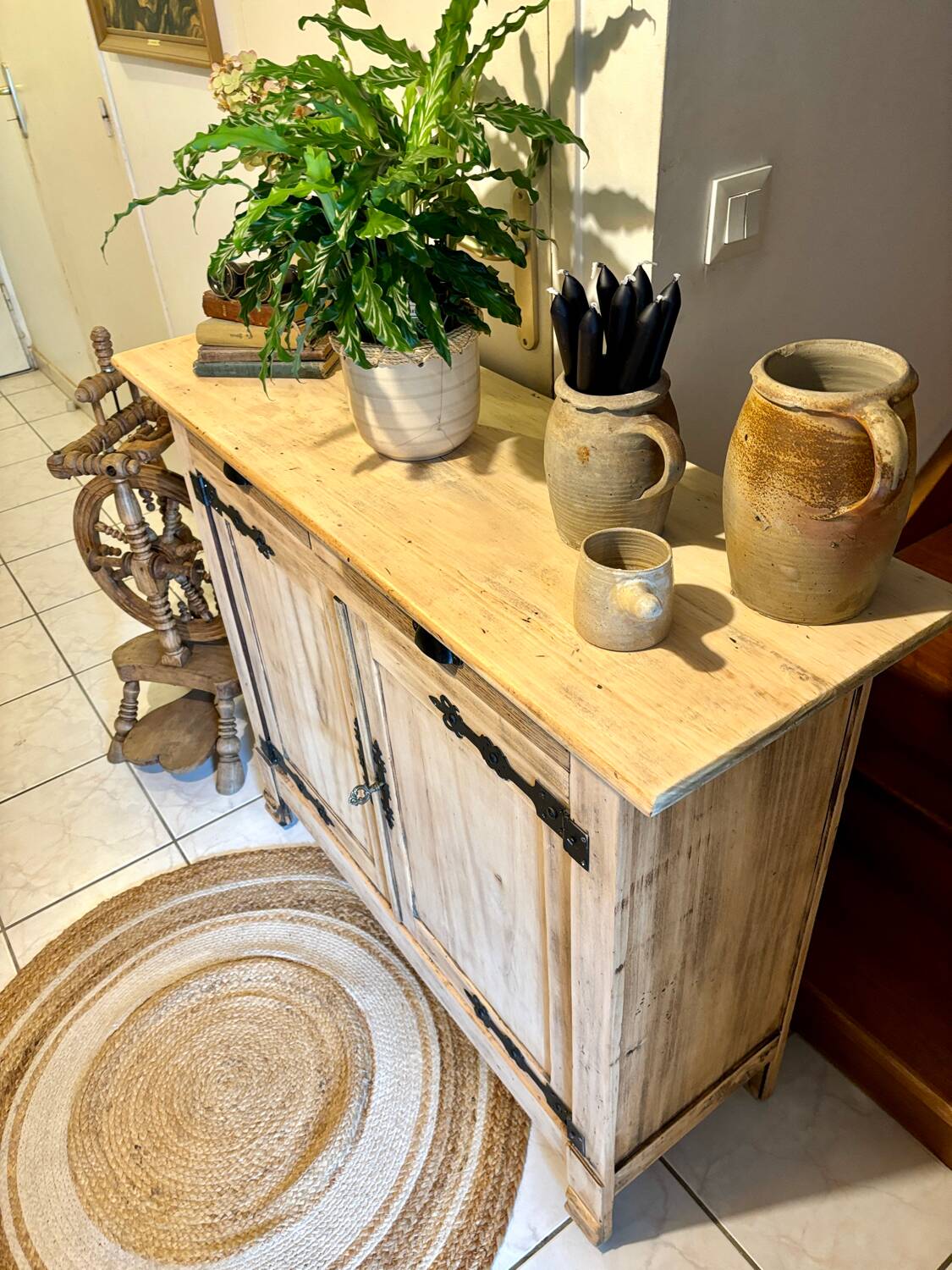 Parisian buffet in raw wood