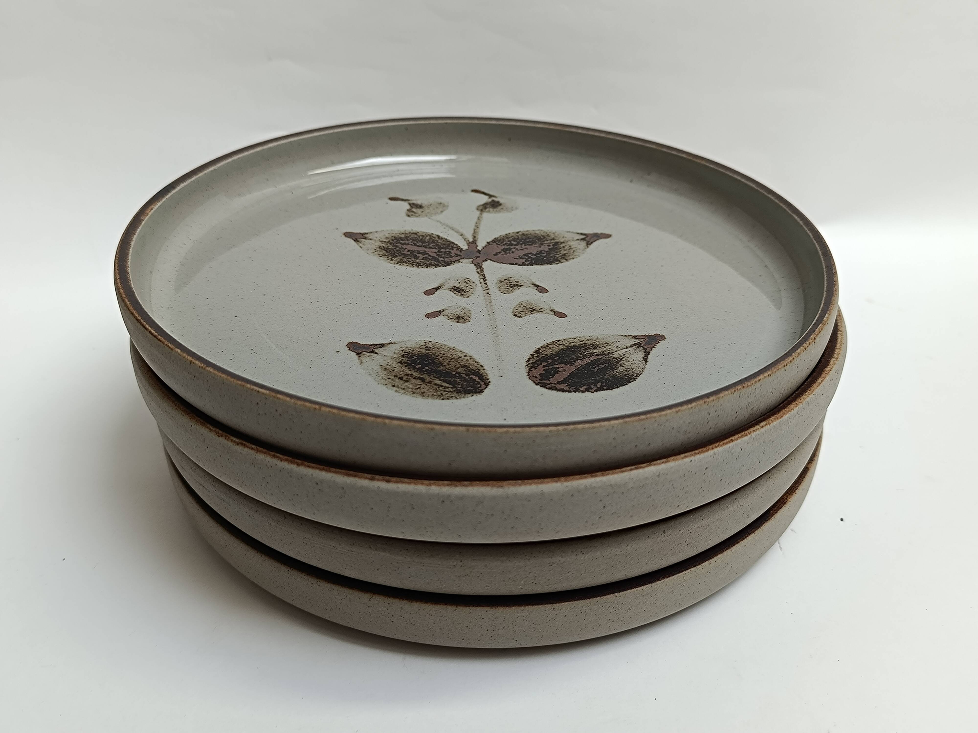 Flat plates from Grès de l'arnon