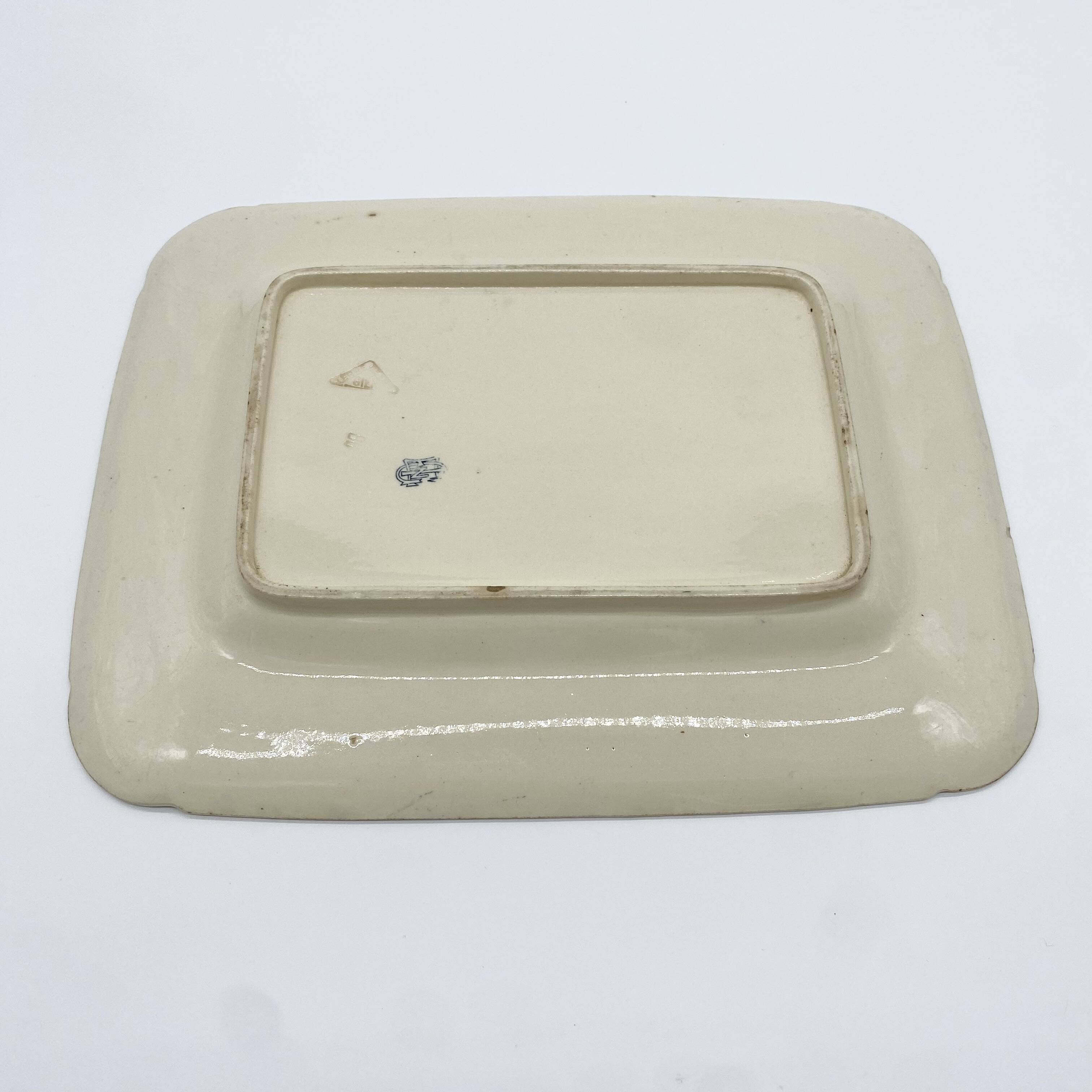 Gien earthenware dish "Terre de Fer", "Ibis" service, 1876