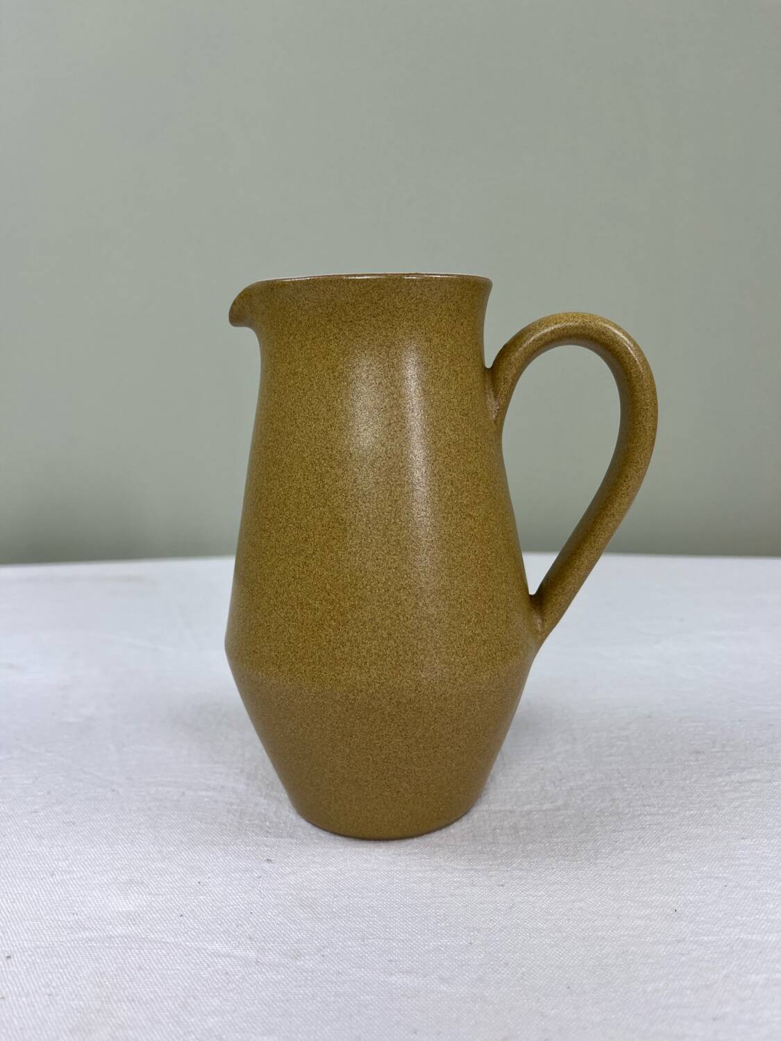 Pot en céramique anglaise