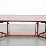 Beautifully designed rectangular Art Deco coffee table