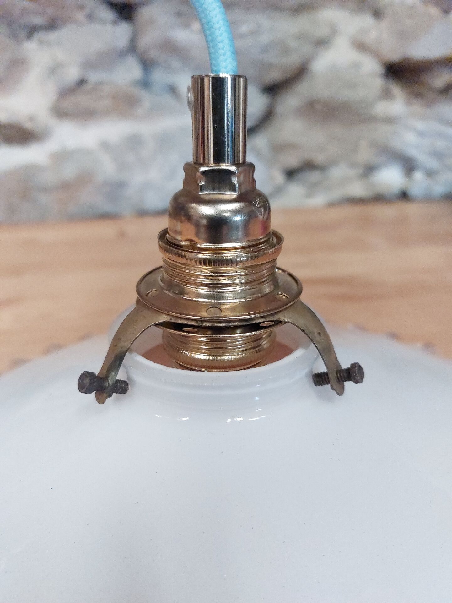 Suspension en opaline 