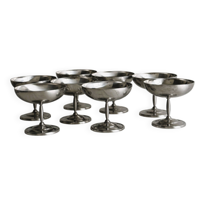 8 grandes coupelles sur pied en inox Letang Remy